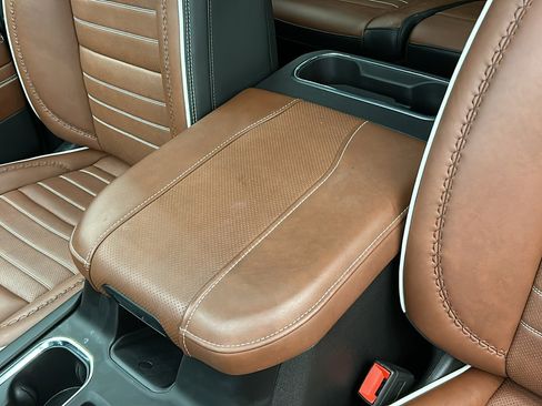 Used 2025 GMC Sierra 1500 Denali Ultimate image 26