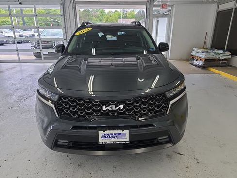 Certified 2023 Kia Sorento X-Line EX AWD/4WD image 8