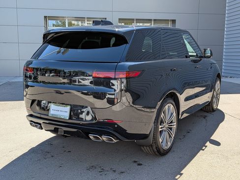 New 2026 Land Rover Range Rover Sport Autobiography AWD/4WD image 5