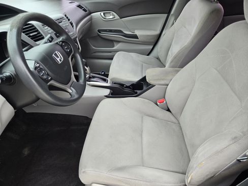 Used 2012 Honda Civic LX image 9