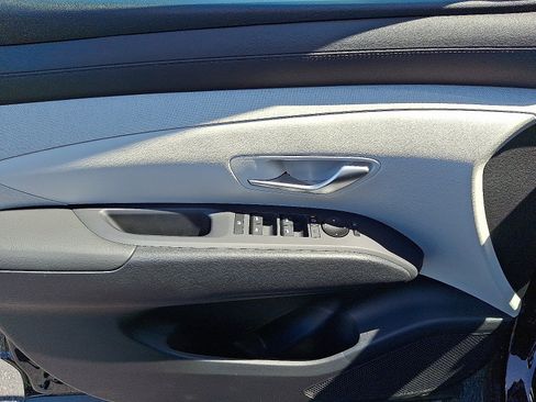 Certified 2025 Hyundai Tucson SEL image 8