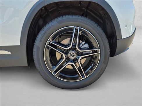 New 2026 Mercedes-Benz GLA 250 4MATIC image 10