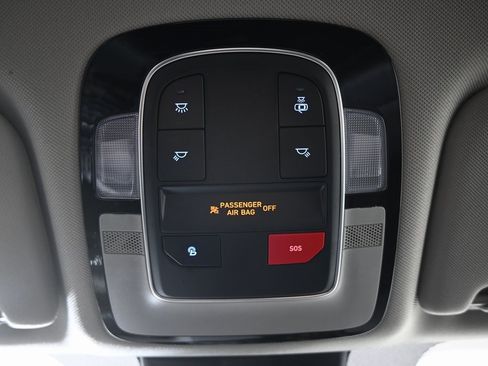 Used 2022 Hyundai Santa Fe SEL w/ Cargo Package image 32