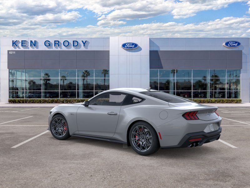 New 2026 Ford Mustang GT Premium w/ GT Performance Package RWD image 5