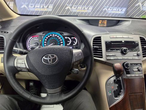 Used 2009 Toyota Venza FWD image 18