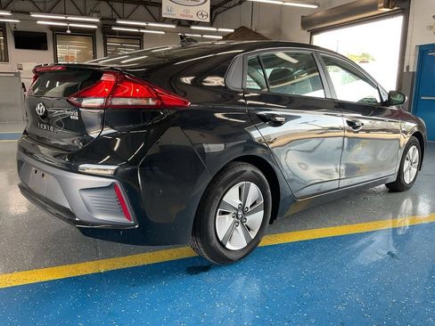 Used 2020 Hyundai Ioniq Blue FWD image 2
