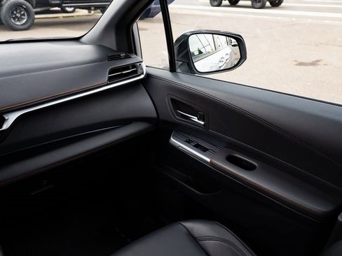 Used 2021 Toyota Sienna XSE image 10