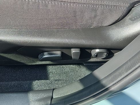 Certified 2024 Subaru Crosstrek 2.0i Premium AWD/4WD image 13