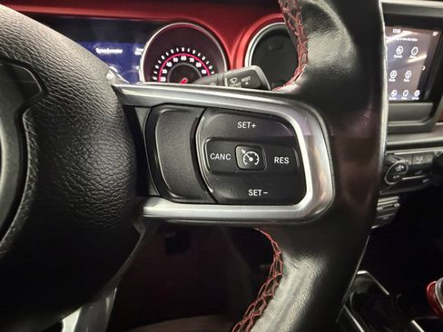 Used 2021 Jeep Wrangler Unlimited Rubicon image 18