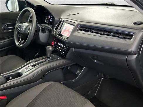 Used 2022 Honda HR-V EX image 26