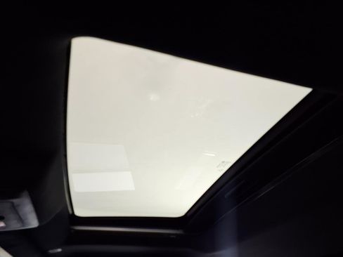 Used 2018 RAM 1500 Limited image 13