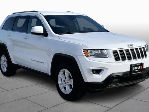 Used 2015 Jeep Grand Cherokee Laredo w/ Quick Order Package 23E image 3