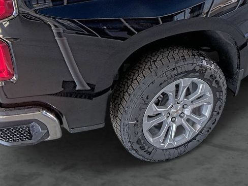 New 2026 Chevrolet Silverado 1500 LTZ AWD/4WD image 13