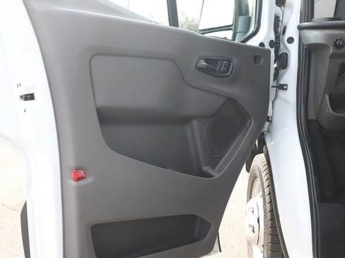 Used 2025 Ford Transit 350 XLT image 20