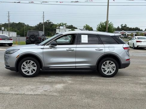 Used 2022 Lincoln Corsair FWD image 2