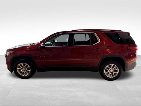 Used 2021 Chevrolet Traverse LT AWD/4WD image 2