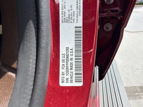 Used 2025 RAM 1500 Limited w/ Off Road Group AWD/4WD image 42