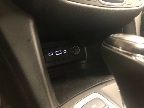 Used 2020 Chevrolet Equinox LT w/ LPO, Floor Liner Package AWD/4WD image 15