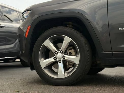 Used 2021 Jeep Grand Cherokee L Limited w/ Trailer Tow Group (B) AWD/4WD image 44