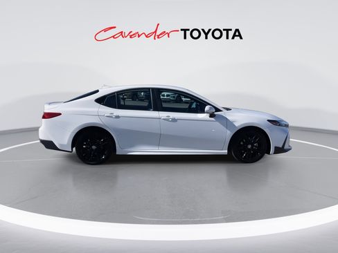 Certified 2026 Toyota Camry SE image 9