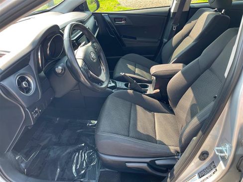 Used 2017 Toyota Corolla iM w/ All-Weather Mat Package FWD image 31