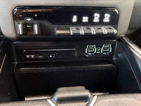 Used 2019 RAM 1500 Big Horn AWD/4WD image 20