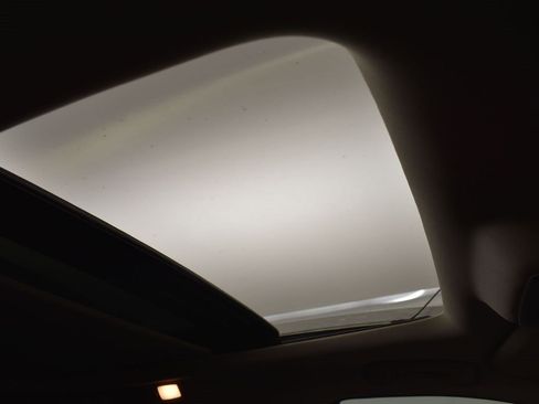 Used 2024 Nissan Pathfinder Platinum w/ Cargo Package image 28