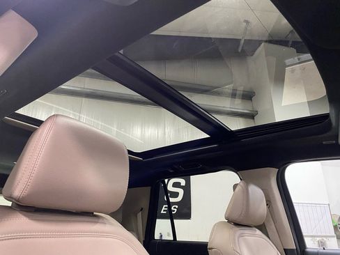 Used 2024 Ford Expedition Max Limited image 28