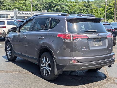 Used 2018 Toyota RAV4 LE w/ All Weather Liner Package AWD/4WD image 4
