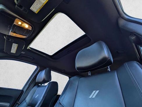 Used 2020 Dodge Durango R/T w/ Technology Group image 15