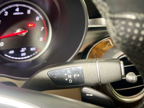 Used 2017 Mercedes-Benz GLC 300 image 25