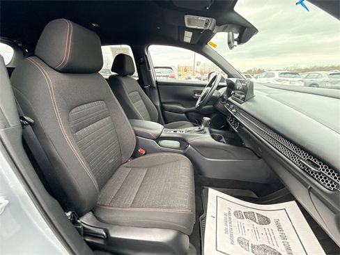 Used 2025 Honda HR-V Sport image 21