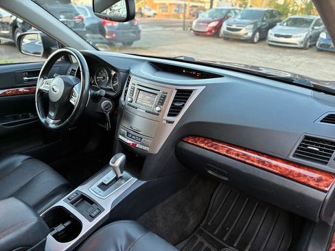 Used 2012 Subaru Outback 2.5i Limited w/ Moonroof Pkg image 26