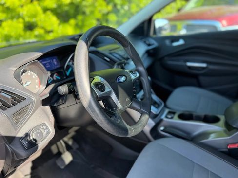 Used 2013 Ford Escape SE AWD/4WD image 30
