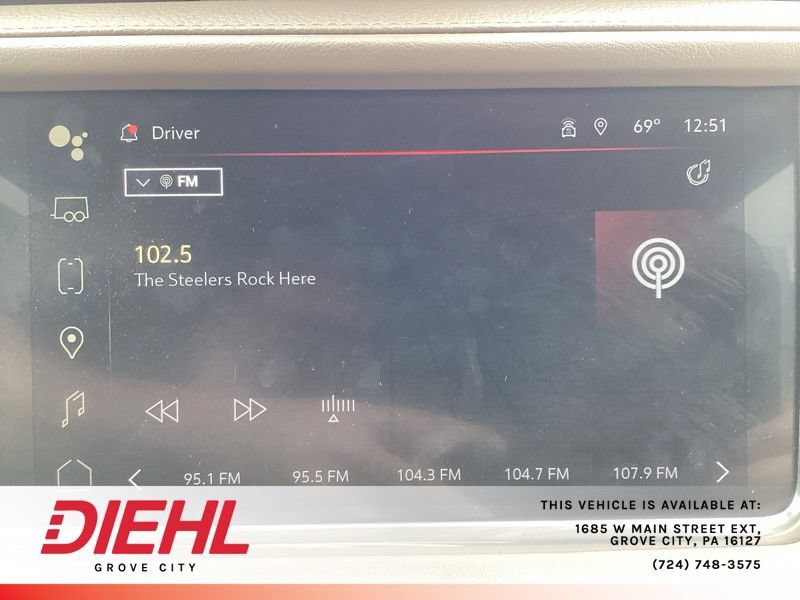 Certified 2022 GMC Yukon Denali w/ Denali Premium Package AWD/4WD image 51