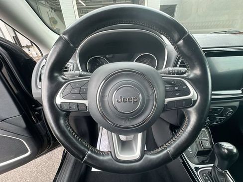 Used 2020 Jeep Compass Limited AWD/4WD image 16
