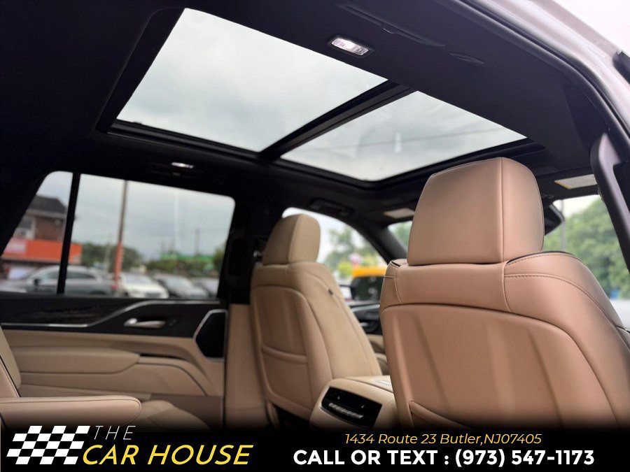 Used 2024 Cadillac Escalade Premium Luxury RWD image 20