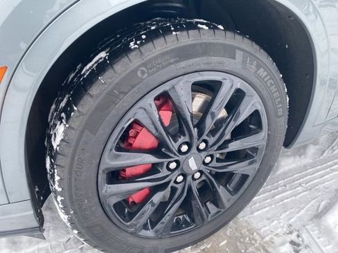 Used 2023 Cadillac XT6 Sport w/ LPO, ONYX Package AWD/4WD image 7
