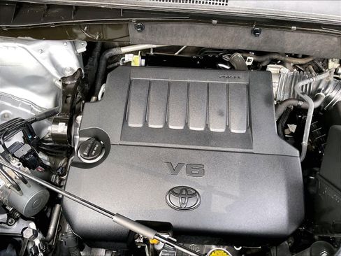 Used 2015 Toyota Highlander XLE image 33