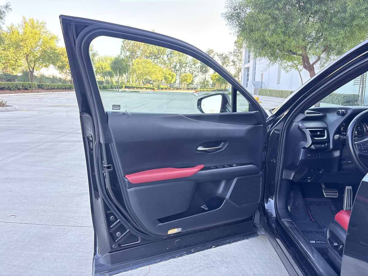 Used 2020 Lexus UX 250h F Sport w/ Accessory Package AWD/4WD image 18