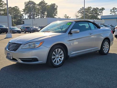 Used 2011 Chrysler 200 Touring w/ Cold Weather Group image 1