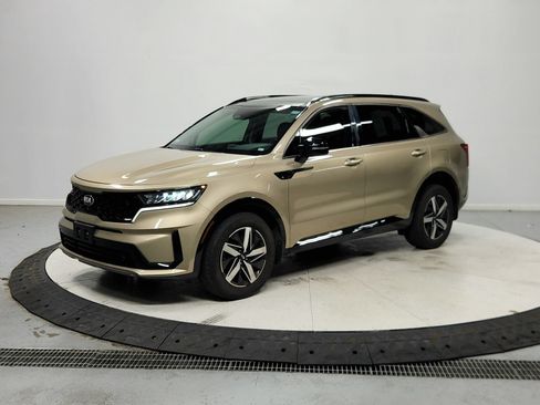 Used 2021 Kia Sorento S w/ Panoramic Sunroof Package FWD image 4