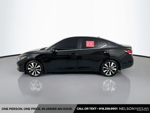 Certified 2025 Nissan Sentra SV w/ SV Premium Package FWD image 8
