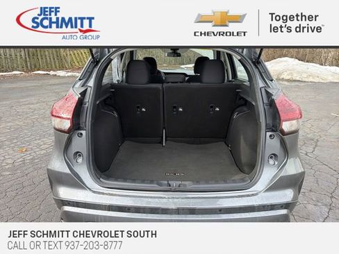 Used 2022 Nissan Kicks S image 15