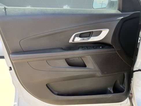 Used 2011 Chevrolet Equinox LT w/ Driver Convenience Package FWD image 13