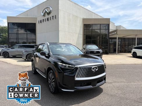 Certified 2026 INFINITI QX60 Luxe w/ Cargo Package FWD image 1