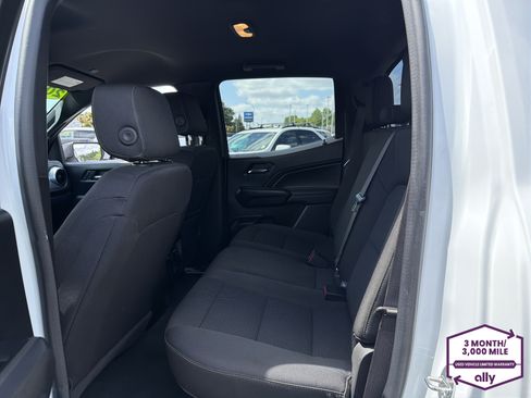 Used 2023 Chevrolet Colorado LT w/ LT Convenience Package RWD image 11