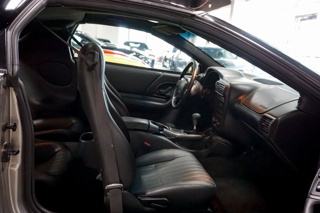 Used 2002 Chevrolet Camaro Z28 w/ SS Performance/Appearance Pkg RWD image 28