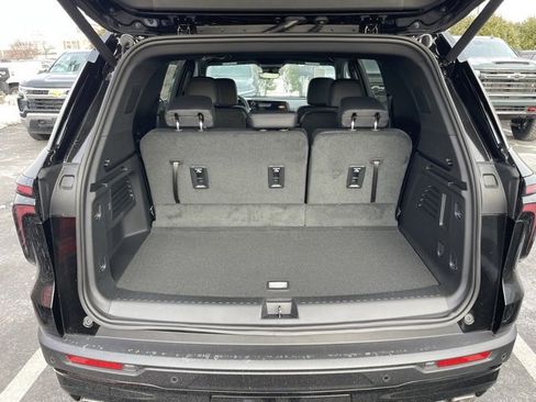 New 2026 Chevrolet Traverse LT w/ Midnight/Sport Edition image 6