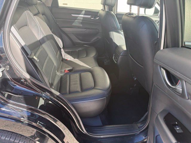 Used 2025 MAZDA CX-5 AWD 2.5 S w/ Preferred Package image 13